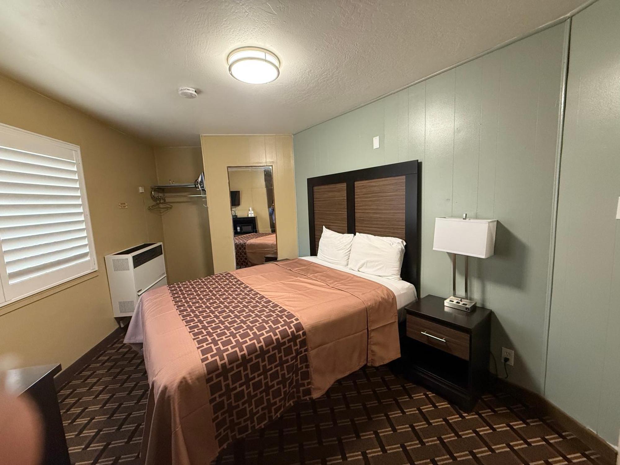 Pinewood Inn South Lake Tahoe Eksteriør billede